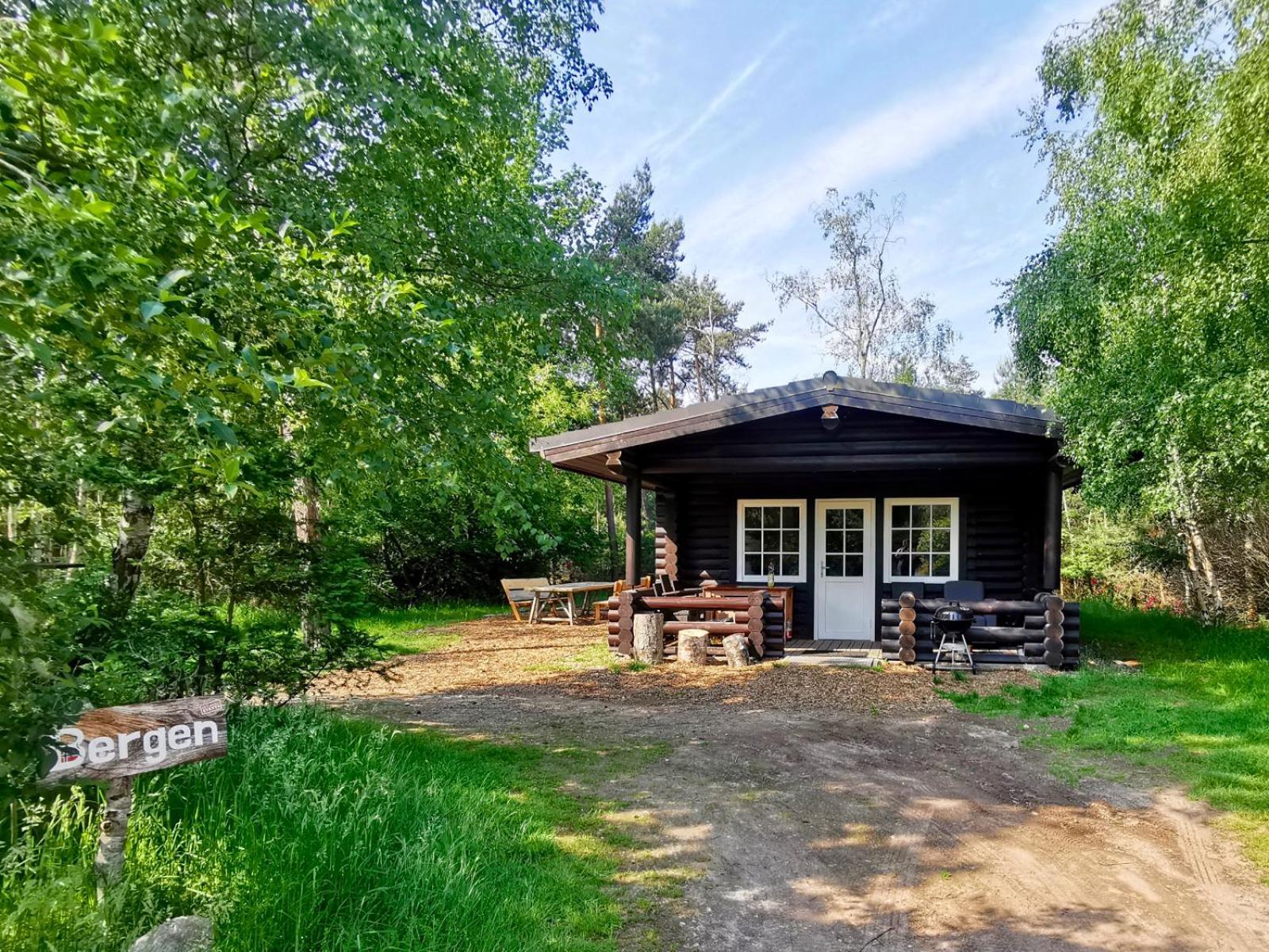 Scandinavian Lodges Holten Eksteriør bilde